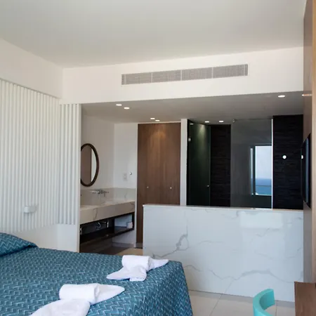 Mandali Hotel 3*
